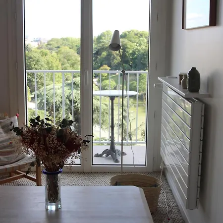 Avec Vue Imprenable Paris